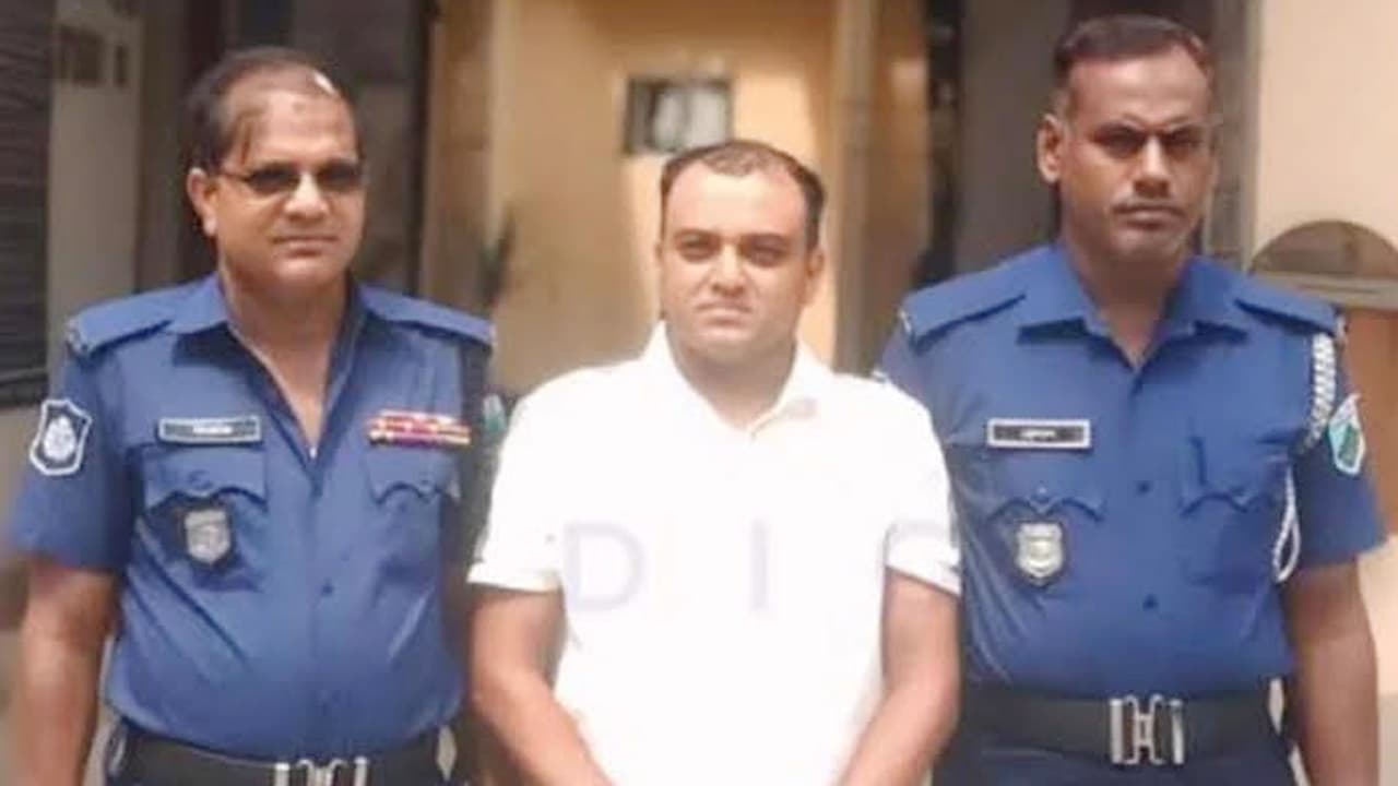 নন্দীগ্রামে ইয়াবাসহ ছাত্রদল নেতা গ্রেপ্তার