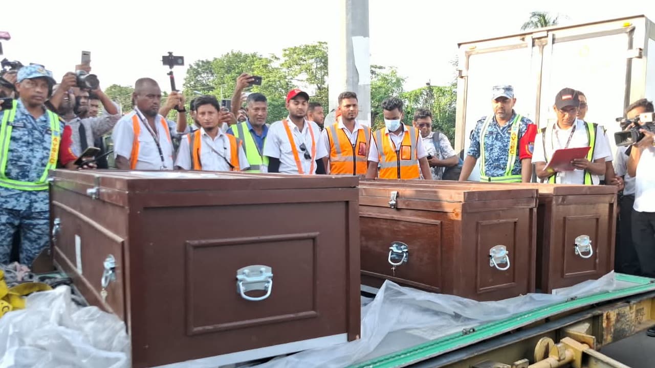 রিয়াদে অগ্নিকাণ্ডে নিহত ৯ প্রবাসীর মরদেহ দেশে ফিরেছে