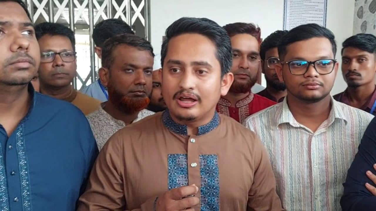 এনসিপি নেতা সারজিস আলমের দাবি, ৬ মাসে বিএনপি সরকার ব্যর্থ