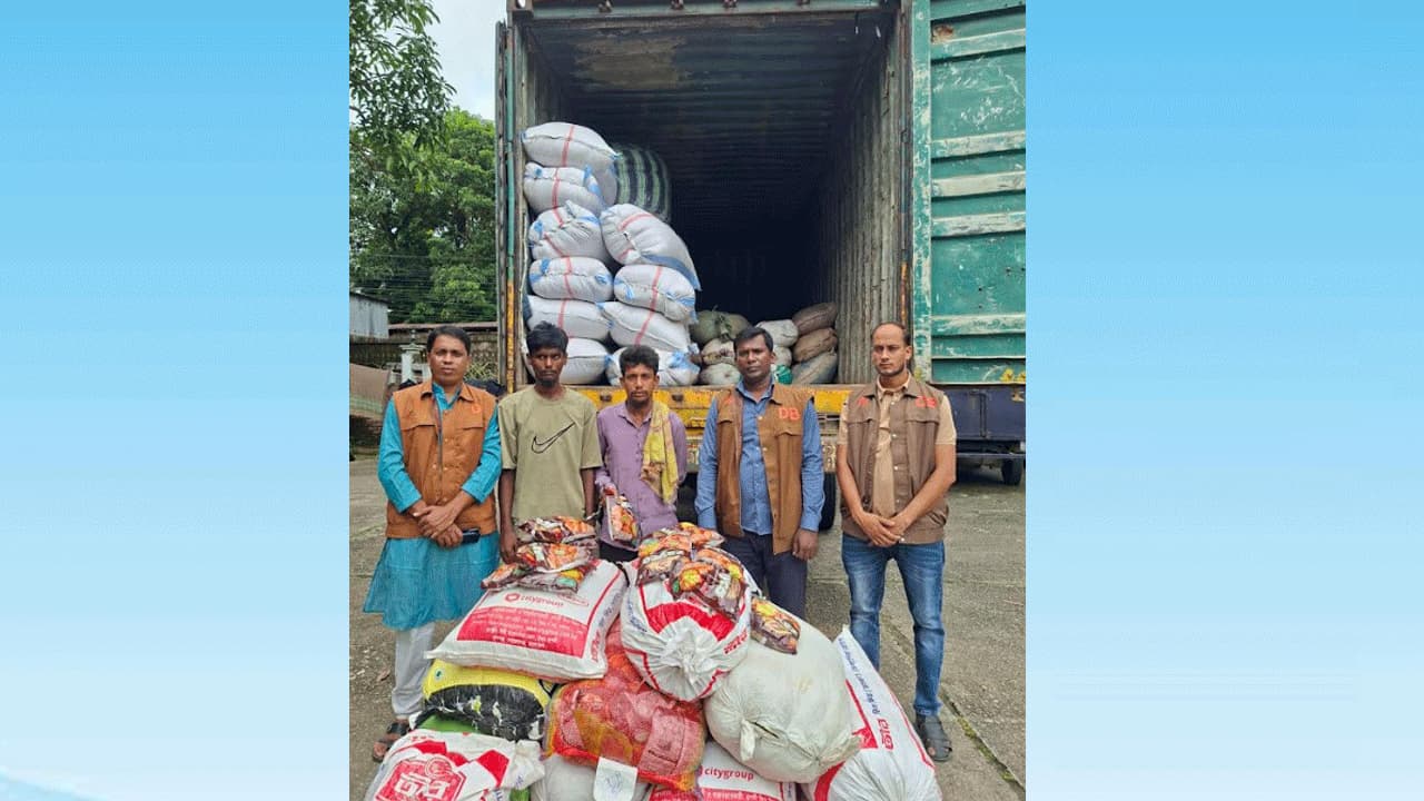 সুনামগঞ্জে ভারতীয় ফুচকা চোরাচালানে ২ আটক