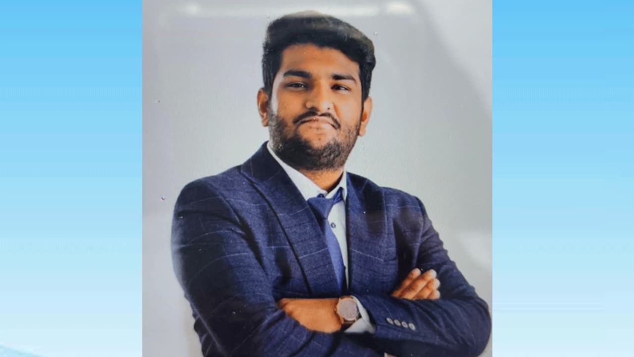 সোনাদিয়ায় ভেসে এলো নিখোঁজ পর্যটকের মরদেহ