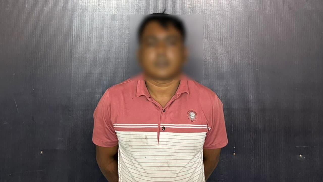 বগুড়ায় প্রবাসীর স্ত্রী ধর্ষণ মামলায় আসামি গ্রেপ্তার