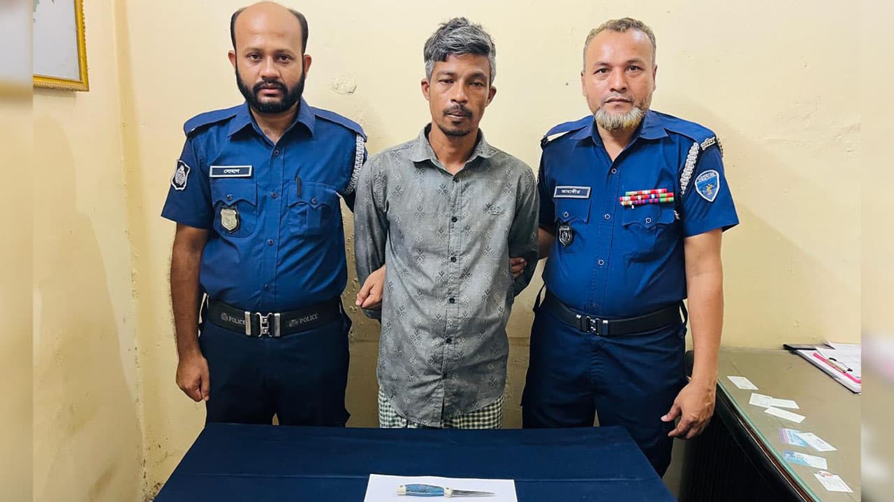 সুপারি গাছে উঠতে রাজি না হওয়ায় শিশুকে খুন, ১ গ্রেপ্তার
