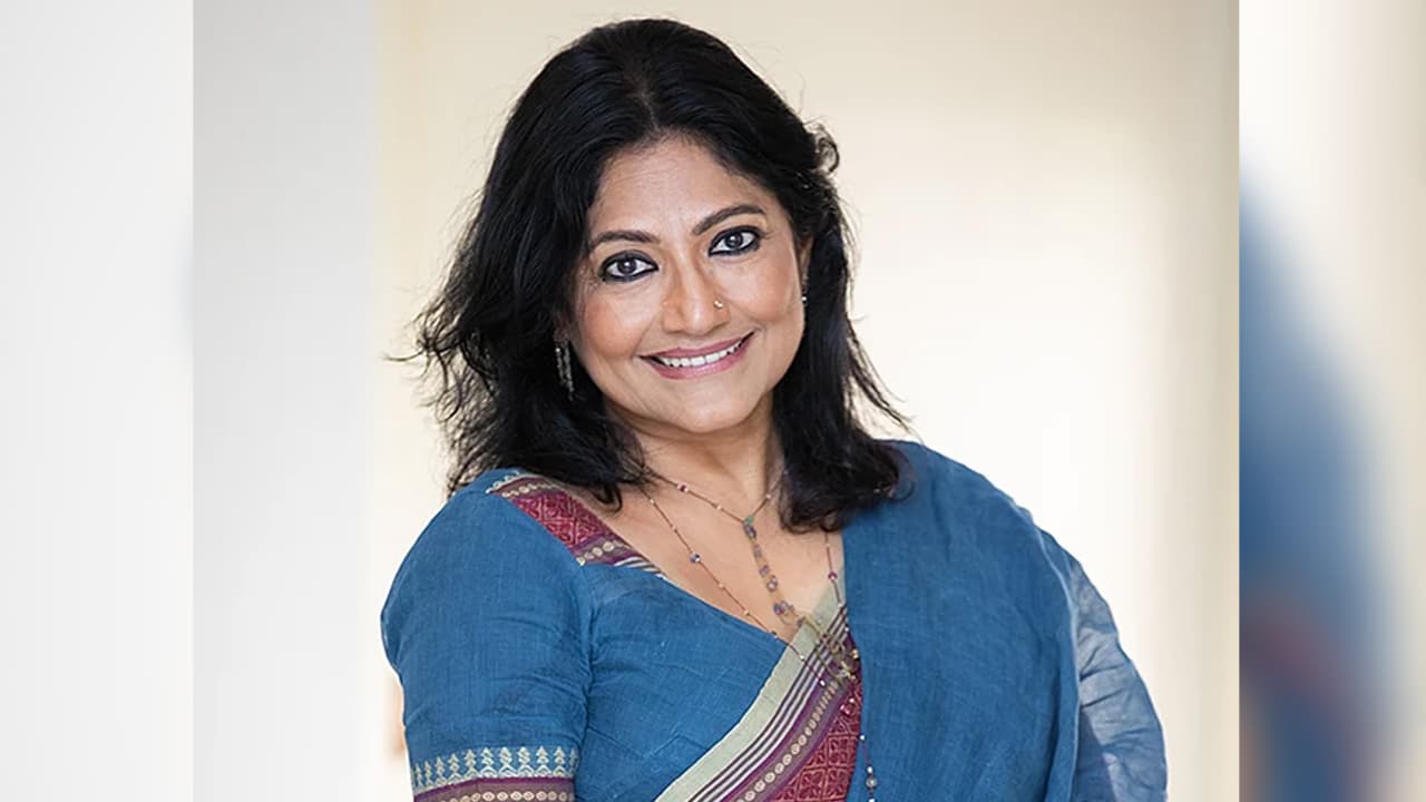 ‘এশিয়ার নোবেল’ র‍্যামন ম্যাগসাইসাই পুরস্কার পেলেন রুনা খান
