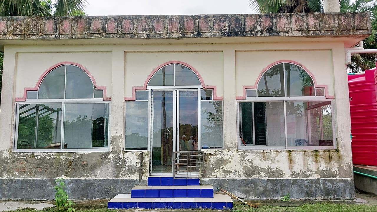 জামায়াত নেতার বিরুদ্ধে মসজিদ ভাতার টাকা উত্তোলনের অভিযোগ