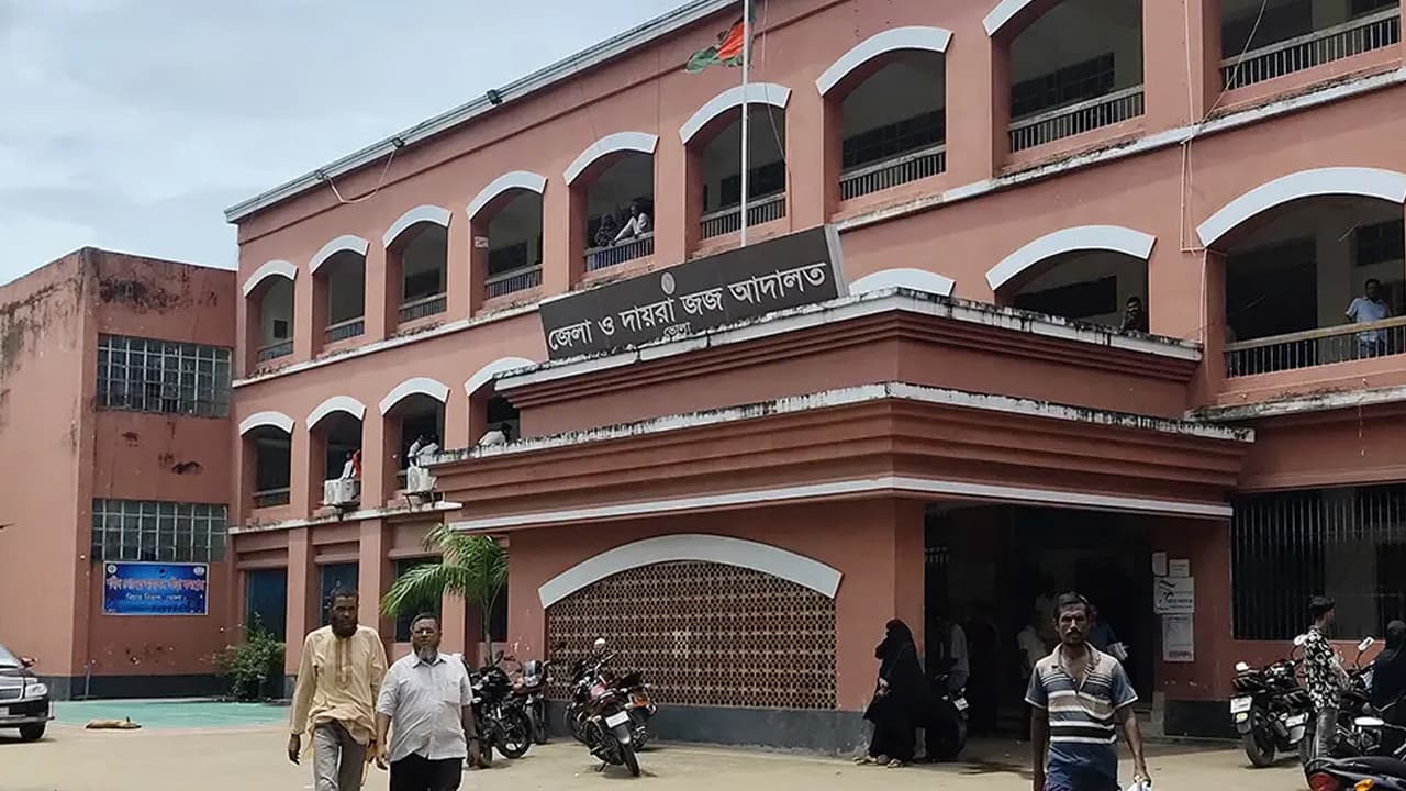 ভোলায় স্ত্রীহত্যা ও লাশ পোড়ানোর দায়ে স্বামীকে মৃত্যুদণ্ড