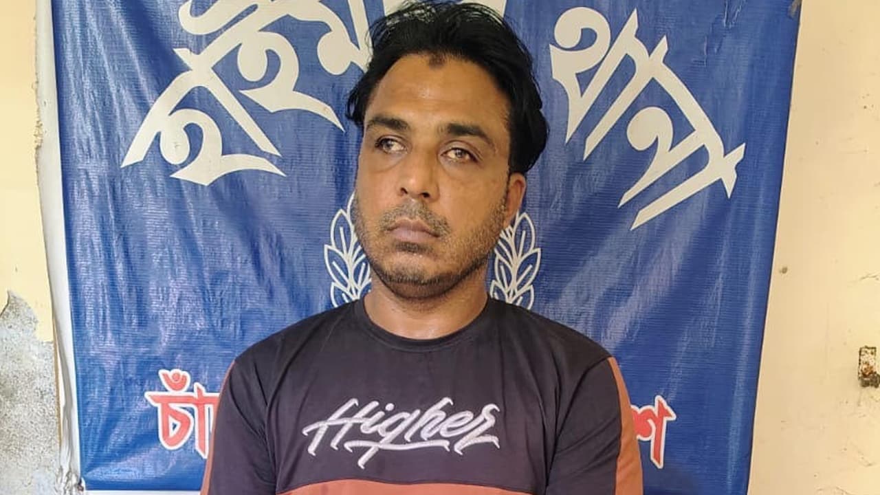 চাঁদপুরে শীর্ষ মাদক কারবারি ‘কানা জসিম’ আটক