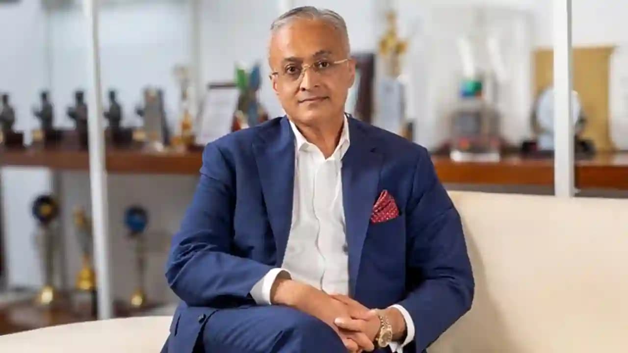 স্ট্যান্ডার্ড চার্টার্ড বাংলাদেশের নতুন সিইও হলেন এনামুল হক