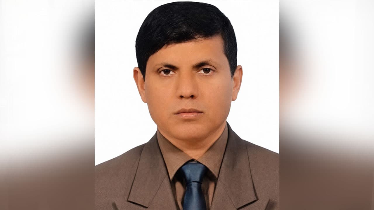 প্রধান শিক্ষক বিদায়ের দিনেই হৃদরোগে মারা গেছেন
