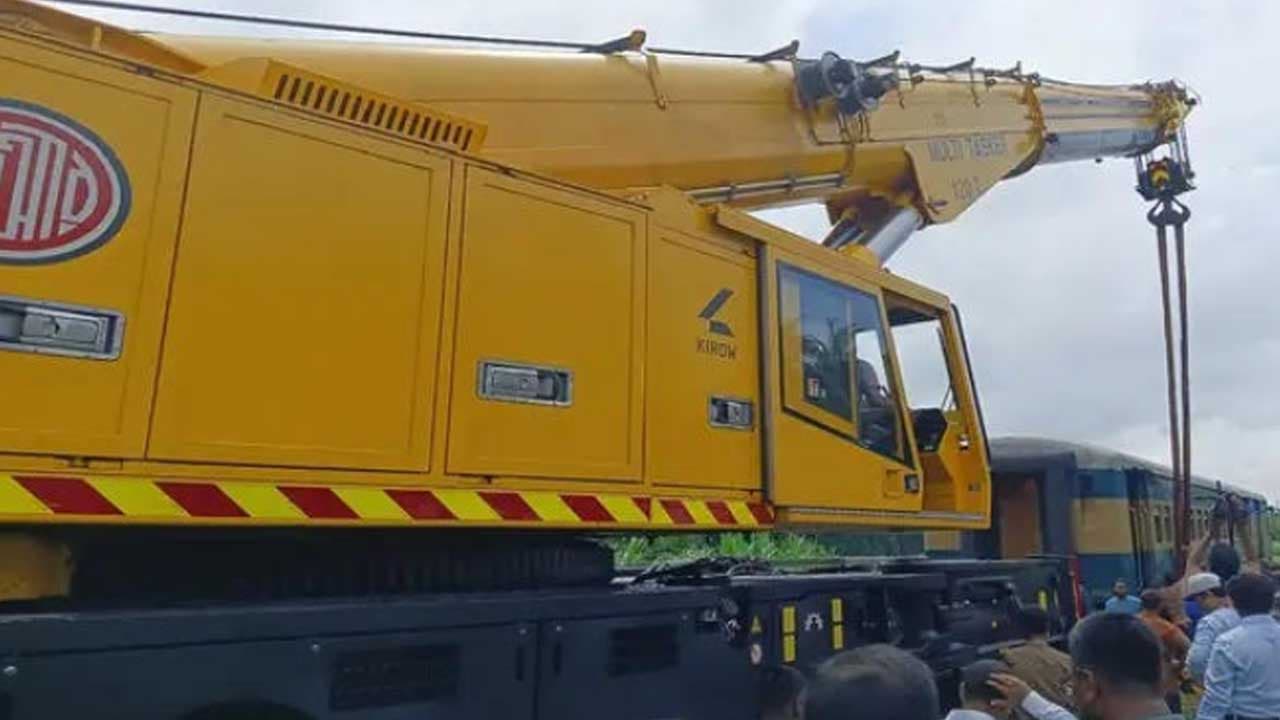 রাজশাহীর হরিয়ানে ঢালারচর এক্সপ্রেসের বগি লাইনচ্যুত, যোগাযোগ স্বাভাবিক