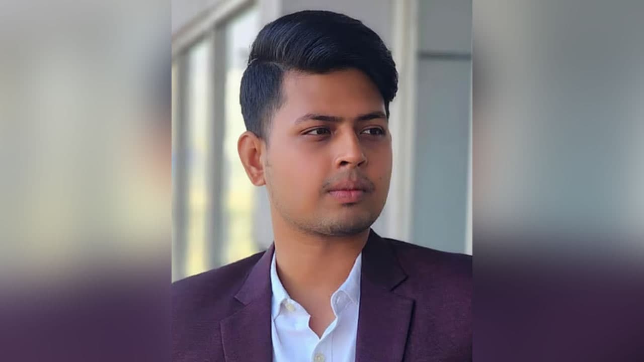 ভৈরব নদে ট্রলারডুবি, নিখোঁজ তরুণের সন্ধানে তল্লাশি চলছে