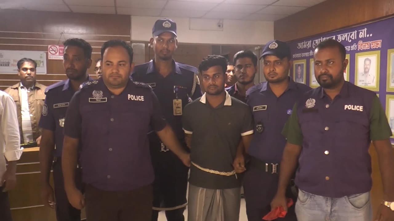 ‎ভোলায় বিদেশি অস্ত্র-মাদক ও জাল নোটসহ গ্রেপ্তার