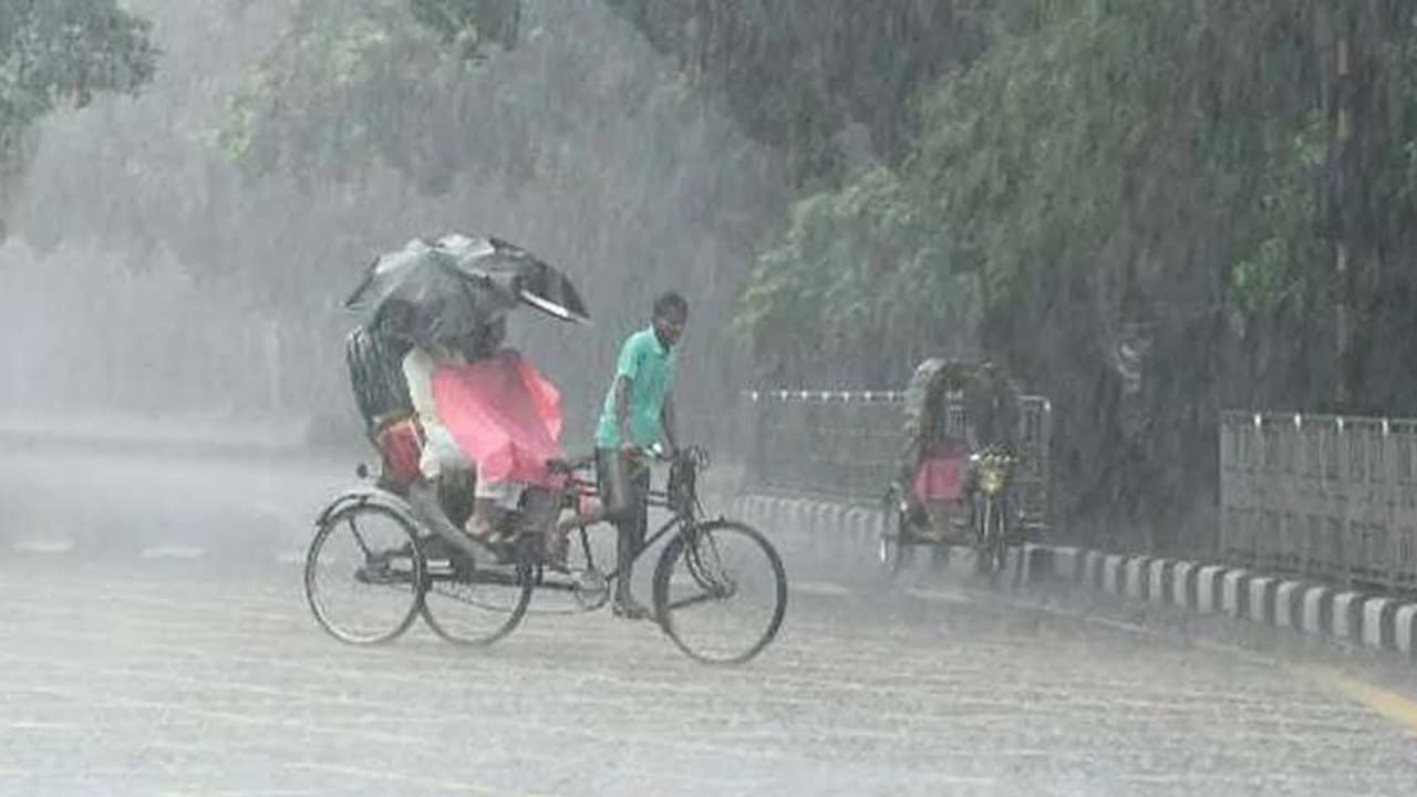আবহাওয়া অধিদপ্তর দেশের ৭ অঞ্চলে বজ্রবৃষ্টির আভাস দিল