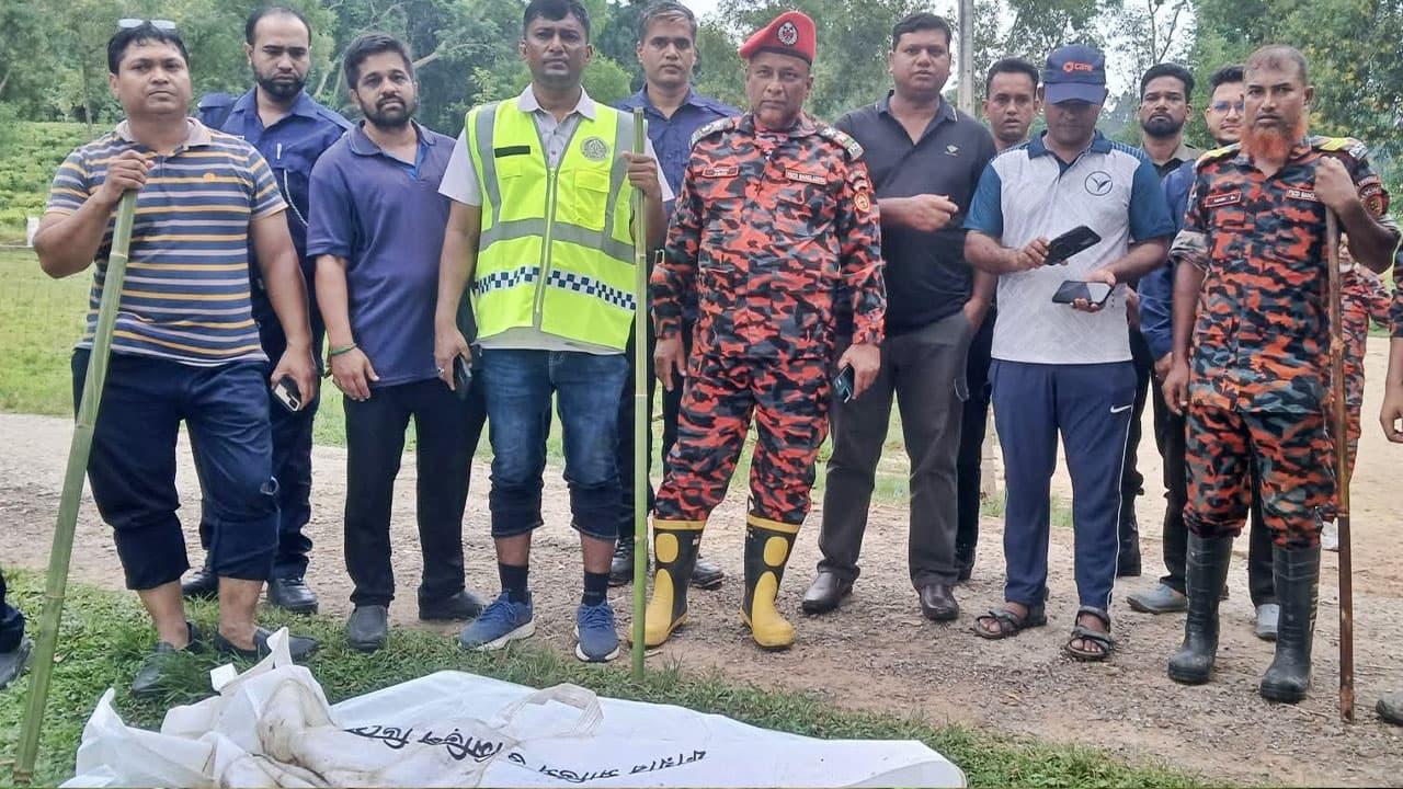 হামহাম জলপ্রপাত থেকে অজ্ঞাত মরদেহ উদ্ধার করল পুলিশ