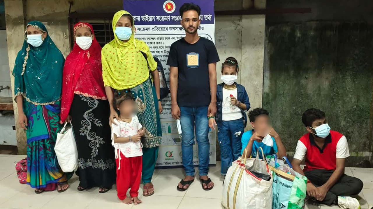 ভারতে কারাবাস শেষে শিশুসহ ৯ বাংলাদেশি নাগরিক দেশে ফিরলেন