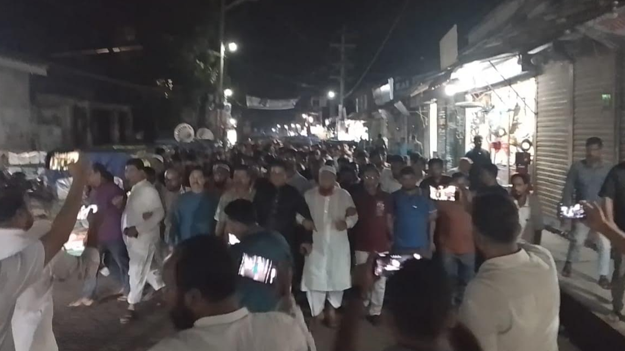 হাফিজ উদ্দিন ভারপ্রাপ্ত রাষ্ট্রপতির দায়িত্ব গ্রহণ করায় ভোলায় আনন্দ