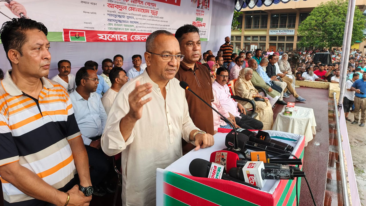 জুলাই আন্দোলনে যুবদল দর্শক ছিল না, রাজপথে ছিল: মোনায়েম মুন্না