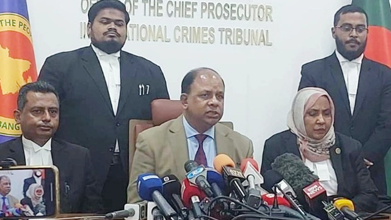 বিদ্বেষমূলক কথা না থাকলে শেখ হাসিনার বক্তব্য প্রচারে বাধা নেই: চিফ
