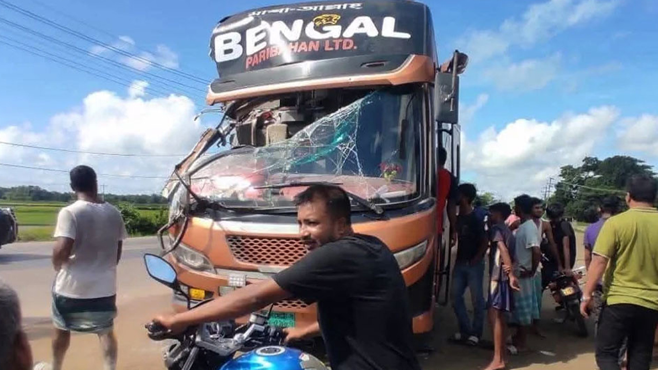 অনুমোদনহীন স্লিপার বাসের দাপটে প্রাণহানি, ঢাকা-সিলেট মহাসড়কে বাড়ছে