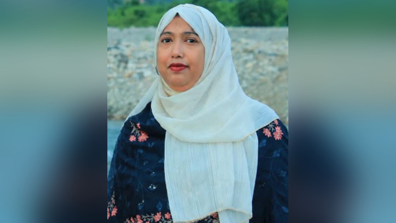 বঙ্গবন্ধুর ছবিসহ ফেসবুক পোস্ট: কলেজ শিক্ষক সাময়িক বরখাস্ত