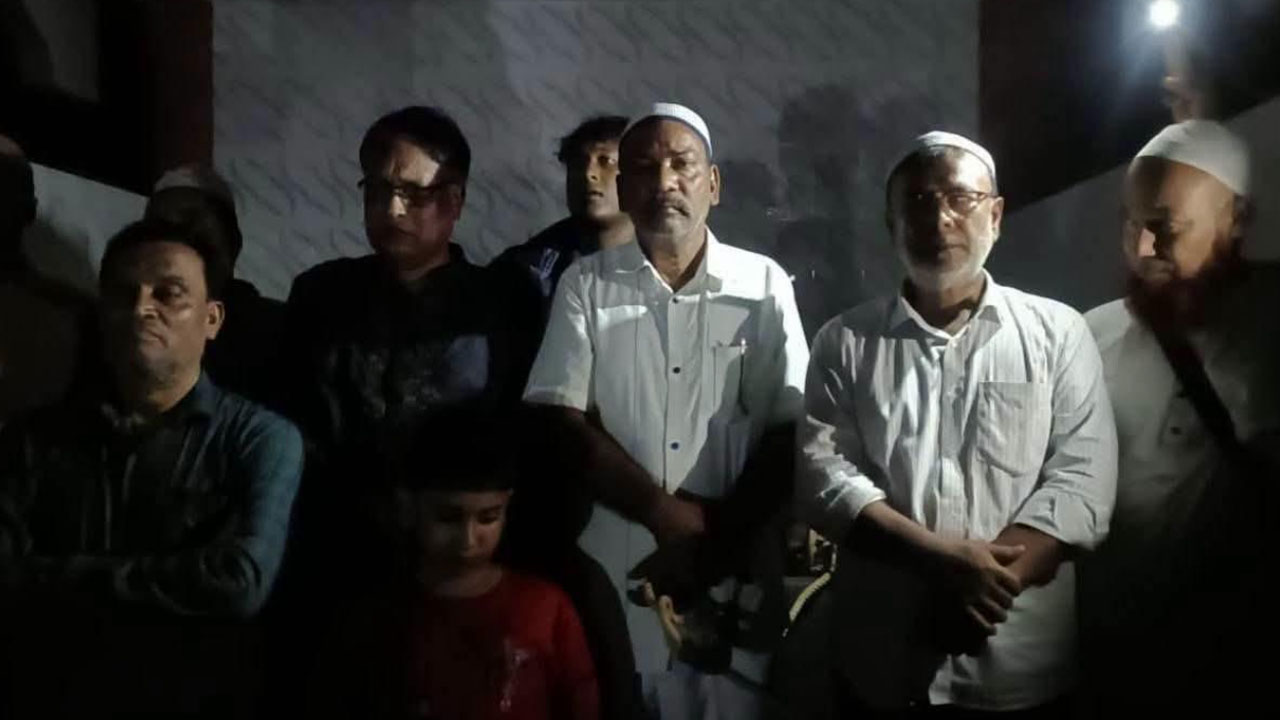 কারাগারে বড় ভাইয়ের মৃত্যু, প্যারোলে মুক্তি পেয়ে জানাজায় অংশ নিলেন