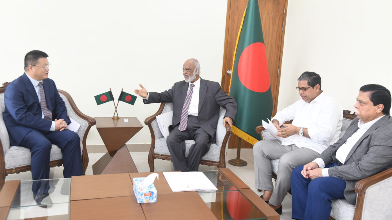 লজিডি মন্ত্রীর সাথে চীনের রাষ্ট্রদূতের বৈঠকে বিনিয়োগ ও সহযোগিতা