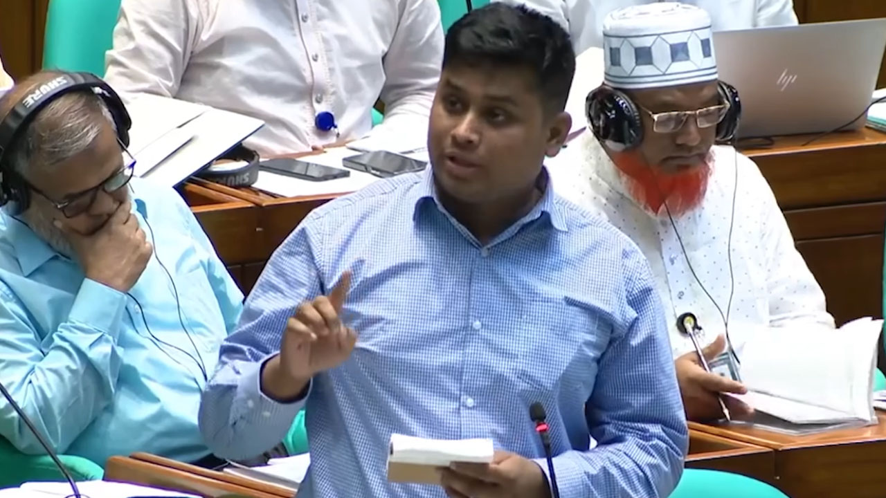 সংসদে হাসনাত আবদুল্লাহর যে বক্তব্যে উত্তপ্ত ব্রাহ্মণবাড়িয়া