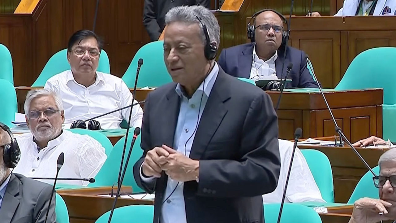 ডুয়াল ব্যাংকিং সিস্টেম চালু হচ্ছে বাংলাদেশ ব্যাংকে : অর্থমন্ত্রী