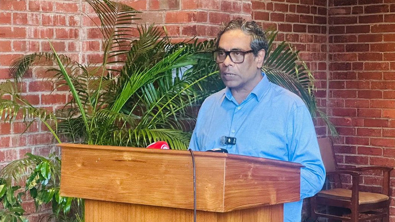 ডেঙ্গু নিয়ে আশঙ্কার কথা জানালেন স্বাস্থ্য প্রতিমন্ত্রী