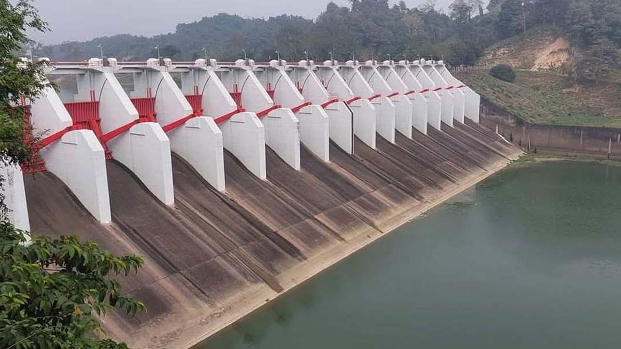 ৮ দিন পর বন্ধ হলো কাপ্তাই বাঁধের সব জলকপাট