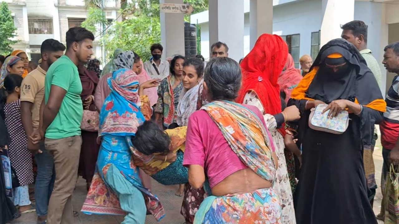লোহাগড়ায় প্রতিপক্ষের হামলায় যুবক নিহত, আহত ৭