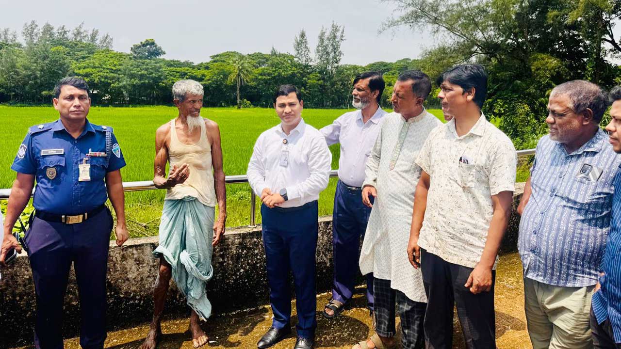 কীটনাশকের বাষ্পে অসুস্থ ১৬ শিক্ষার্থী