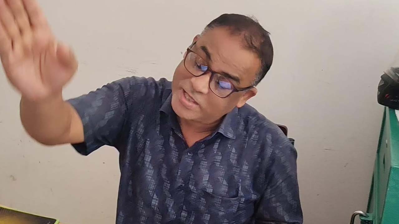 ঘুষ দাবির অভিযোগে জাজিরা থানার এসআই