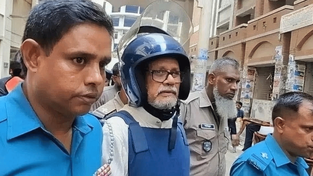 ফিরোজের বিরুদ্ধে আরও দুই মামলায় গ্রেপ্তার