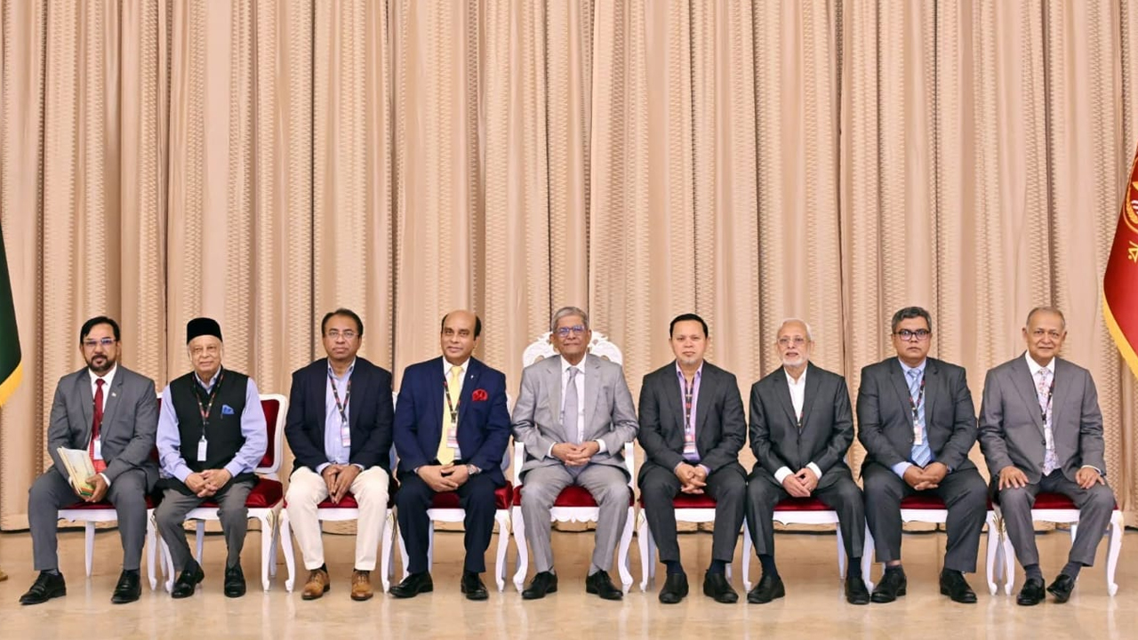 ভঙ্গুর শিক্ষাব্যবস্থা নতুন করে সাজাতে হবে: রাষ্ট্রপতি