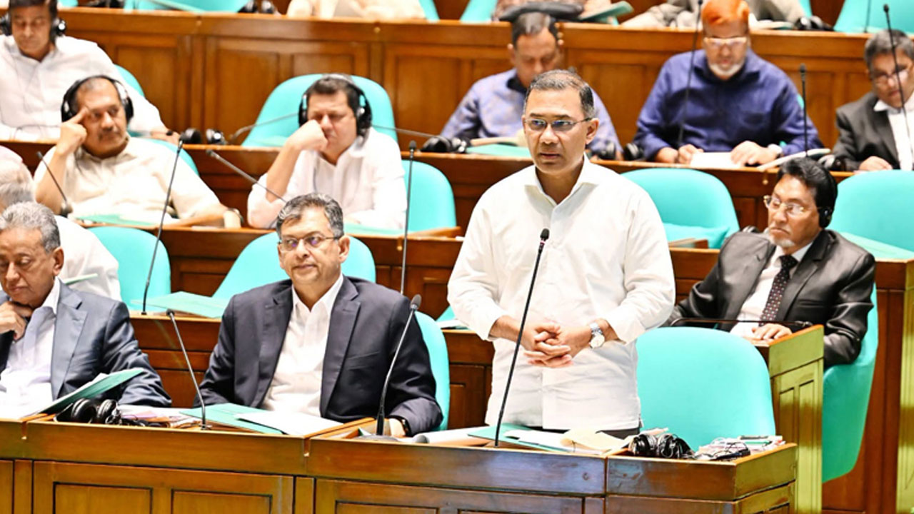 ‘গ্যাস-বিদ্যুৎ সংকট সমাধানে লংমার্চ নয়, কার্যকর পরিকল্পনা দরকার’