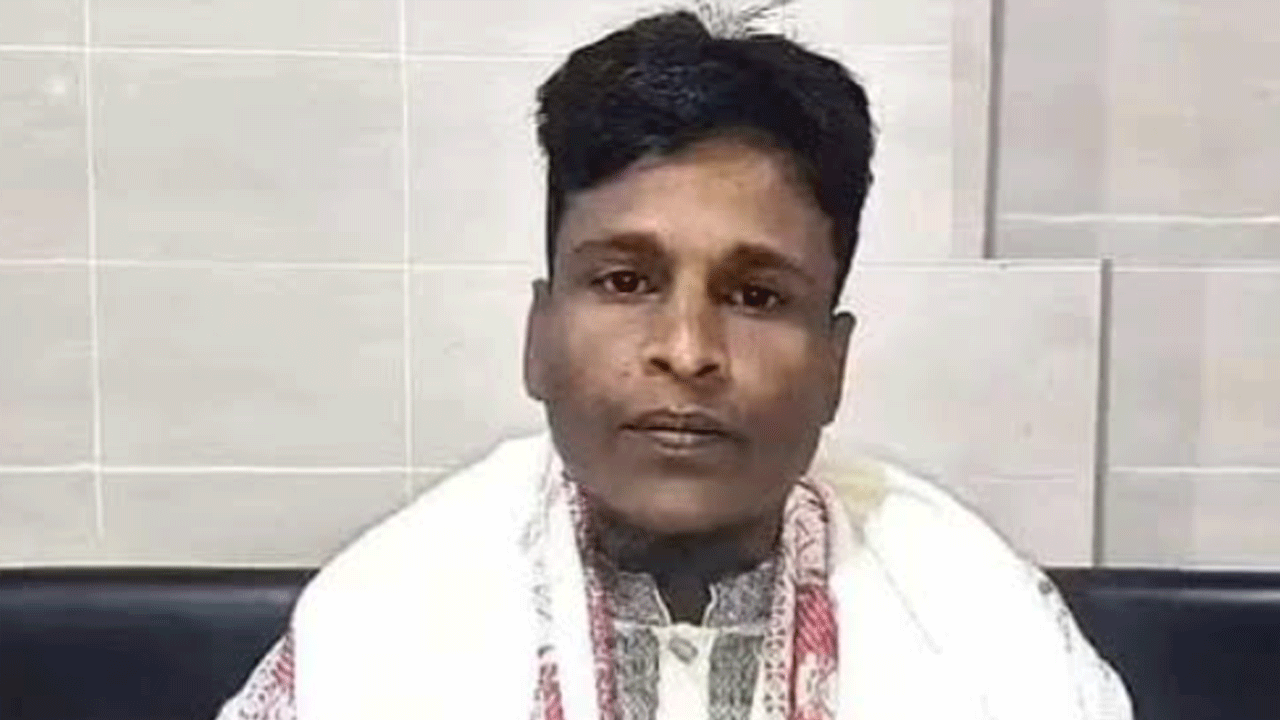 মুক্তাগাছায় যুবককে পেট্রোল ঢেলে পুড়িয়ে হত্যা