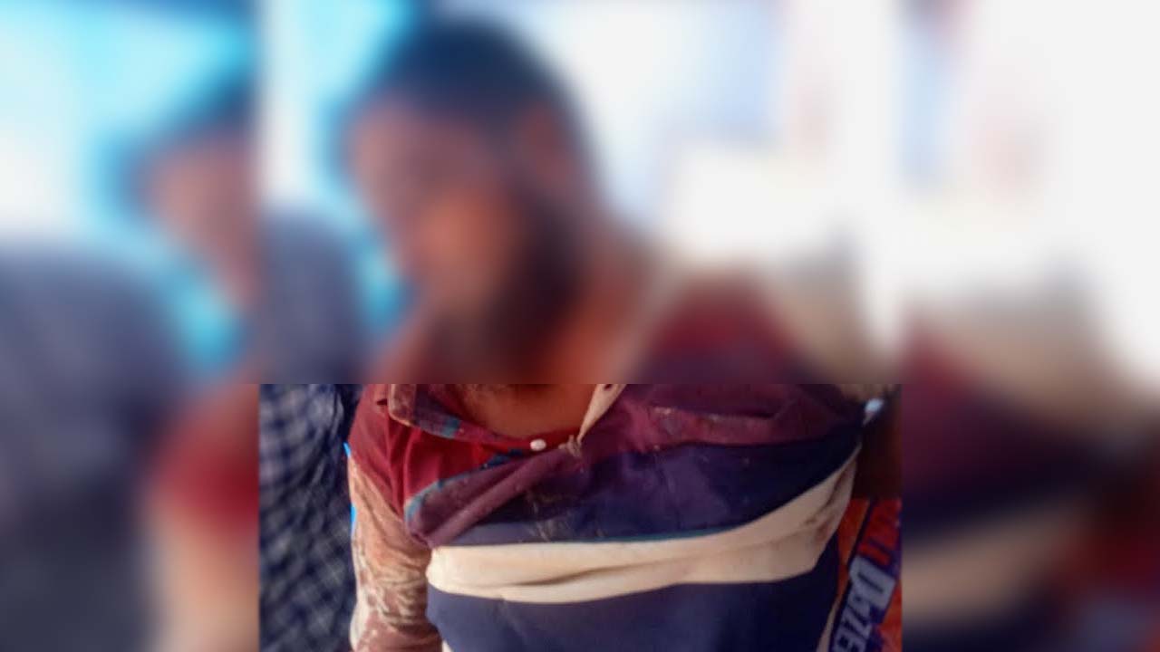 চাঁদপুরে ধর্ষণের ভিডিও ছড়িয়ে দেওয়ায় চা দোকানিকে গণপিটুনি