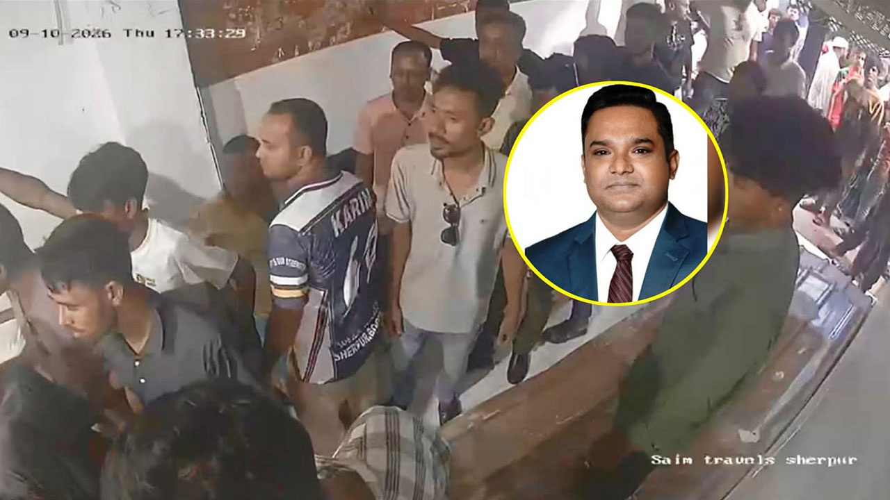 বগুড়ায় কোটি টাকা চাঁদা না পেয়ে ব্যবসাপ্রতিষ্ঠানে যুবদল নেতার তাণ্ডব
