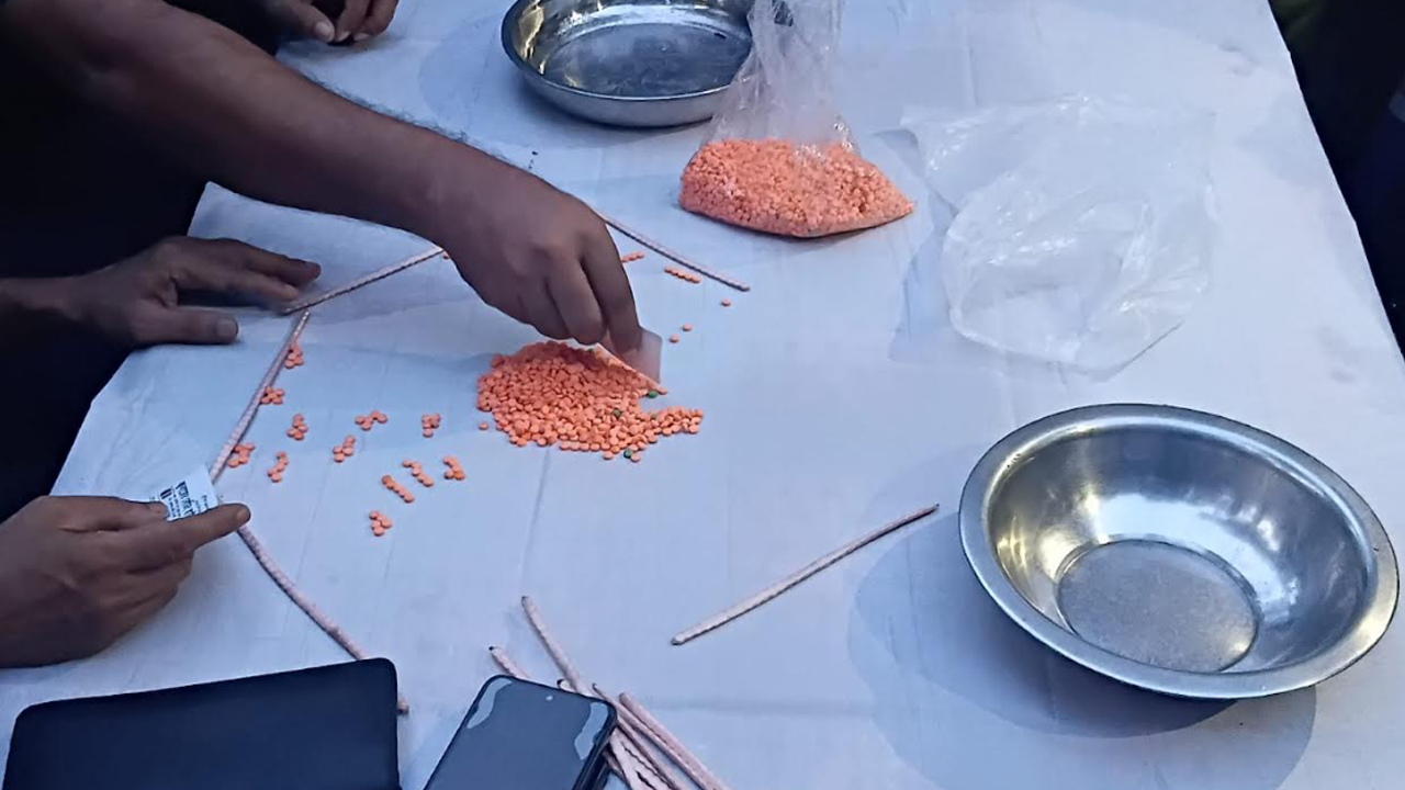 মধুপুরে ৪ হাজার পিস ইয়াবা উদ্ধার, মাদক কারবারি পলাতক