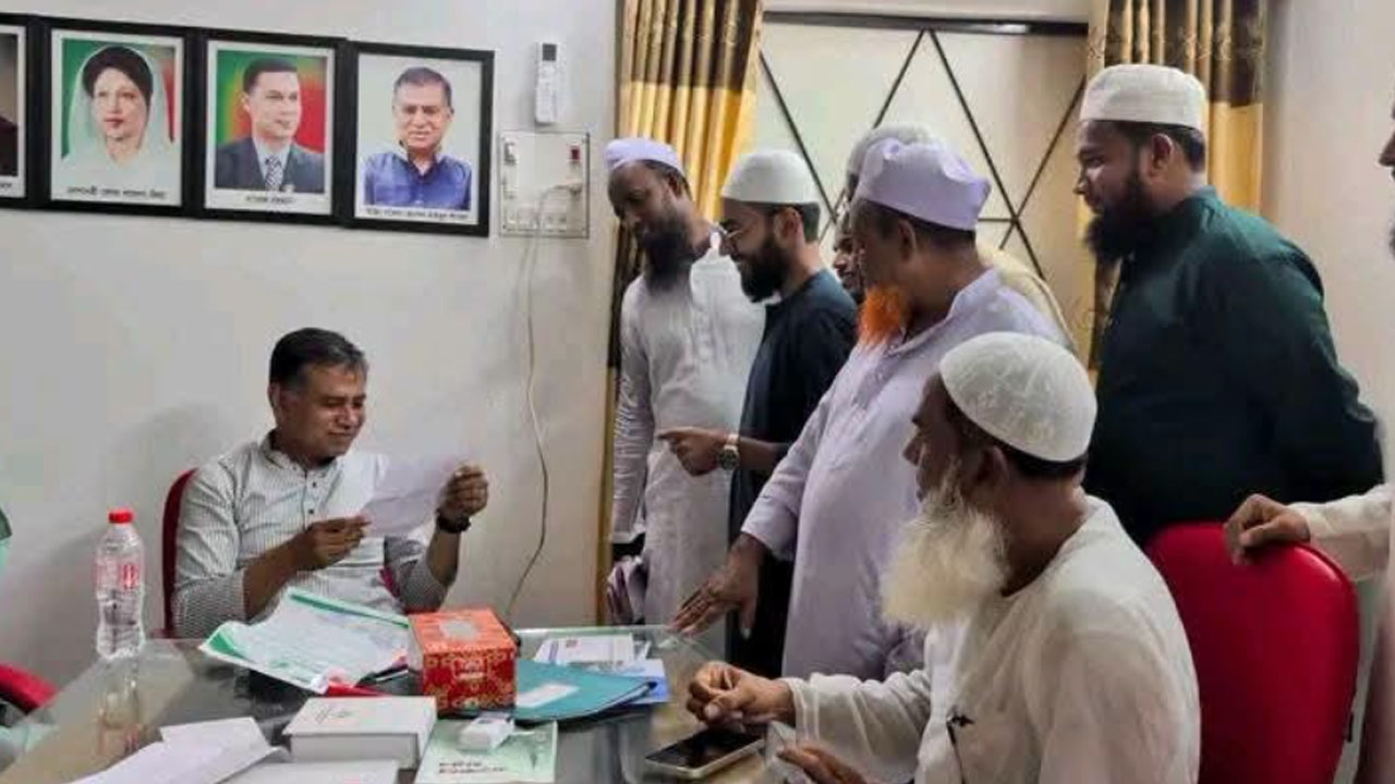 ব্রাহ্মণবাড়িয়া সরকারি কলেজের কনসার্ট বন্ধের দাবি কওমি শিক্ষার্থীদের