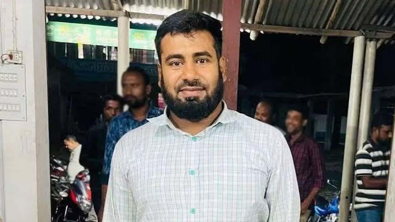 পদ্মা নদীতে ট্রলার দুর্ঘটনায় নিখোঁজ ছাত্রদল নেতার মরদেহ উদ্ধার