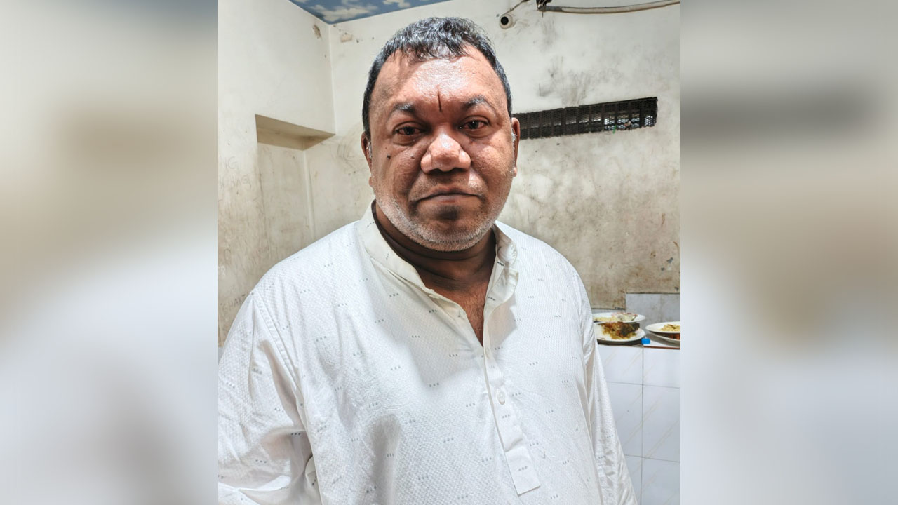 বৈষম্যবিরোধী আন্দোলনে আ.লীগের অর্থদাতা মতিউর উত্তরায় গ্রেপ্তার