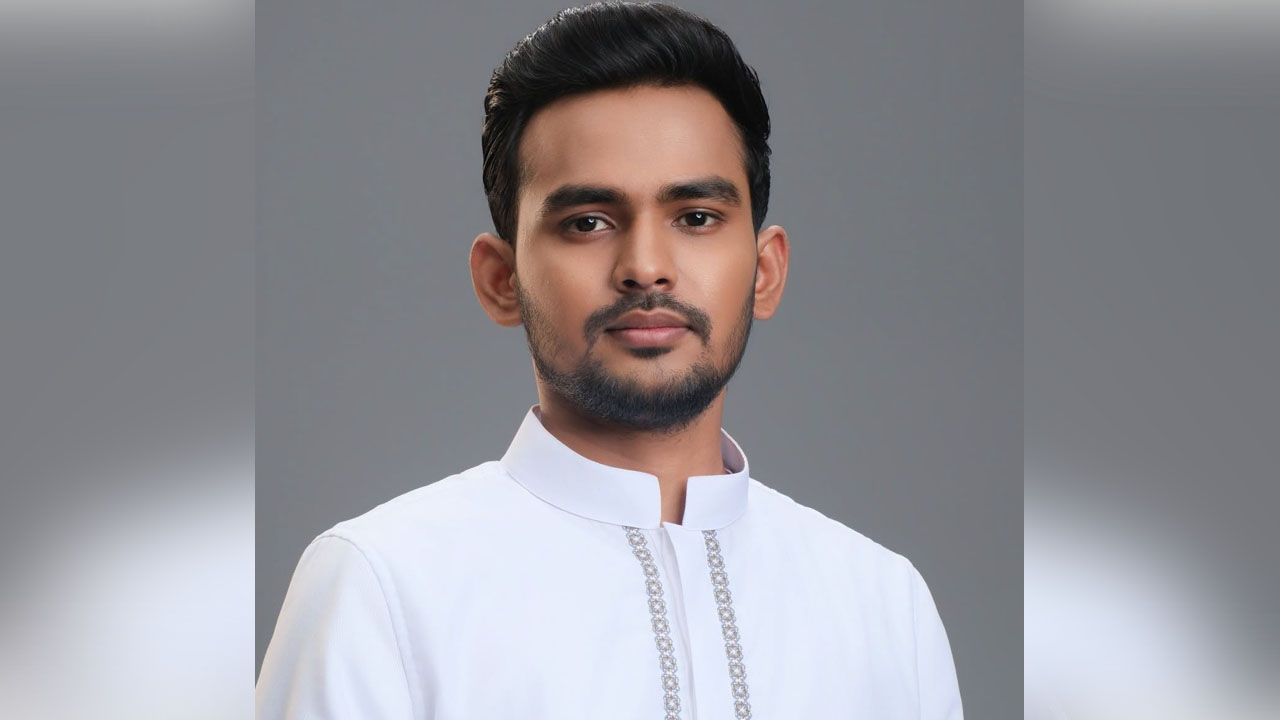 দেশের বাইরে সম্পদ দেখাতে পারলে রাজনীতি ছাড়ার চ্যালেঞ্জ আসিফ মাহমুদের