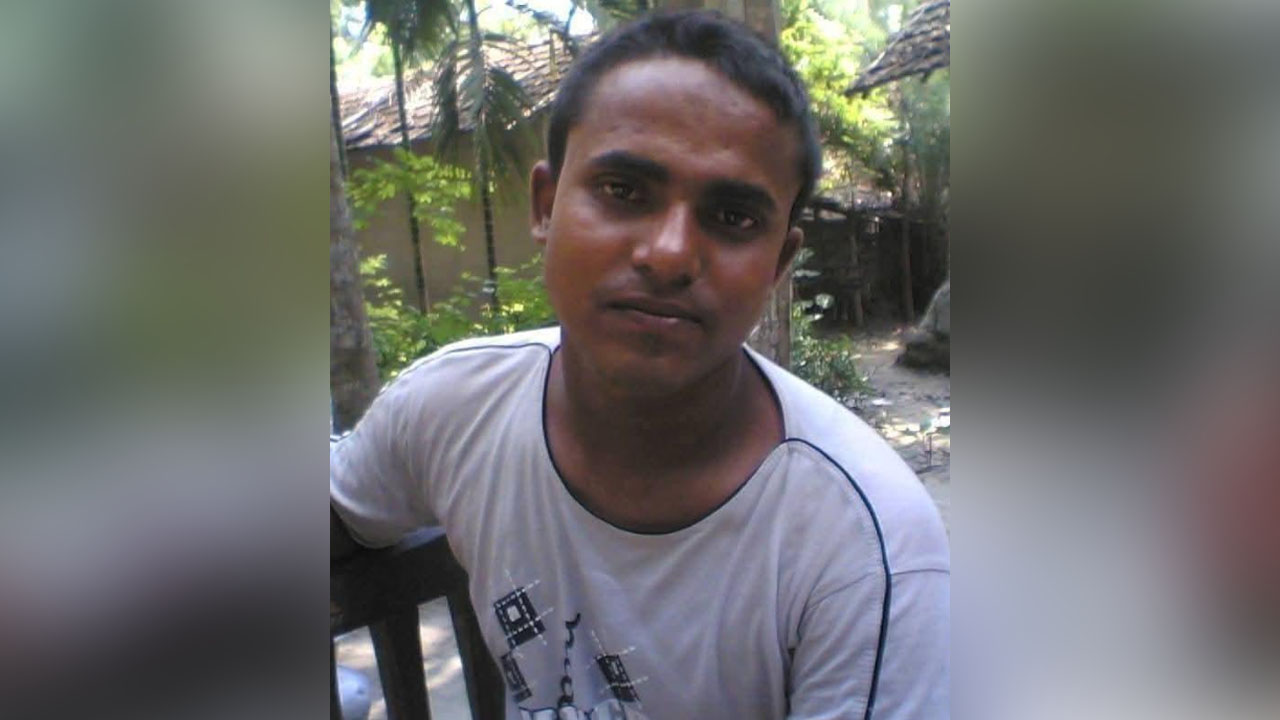 সাতক্ষীরায় পটকা মাছ খেয়ে ব্যবসায়ীর মৃত্যু, অসুস্থ ৪