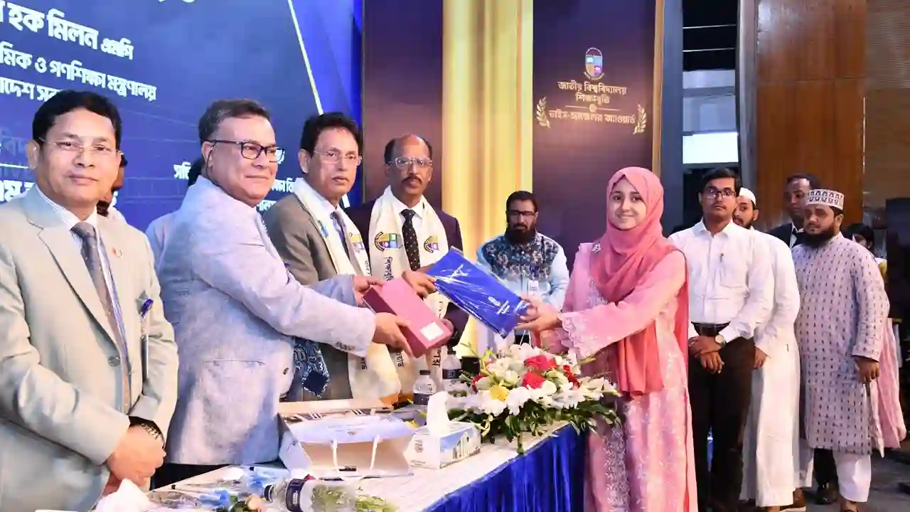 এসএসসির খাতা মূল্যায়নে সমস্যা ছিল: শিক্ষামন্ত্রী