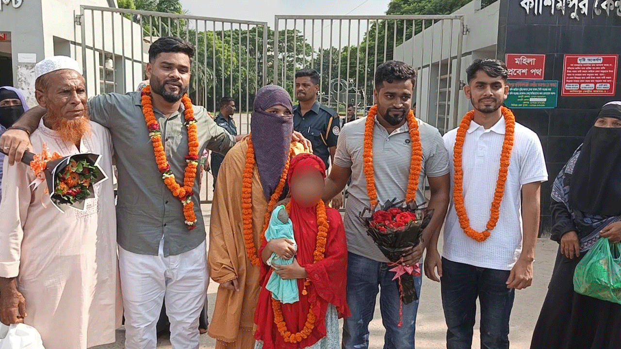 কারাগারে জন্ম নেওয়া রাথী ৭ বছর পর মুক্ত আকাশ দেখল