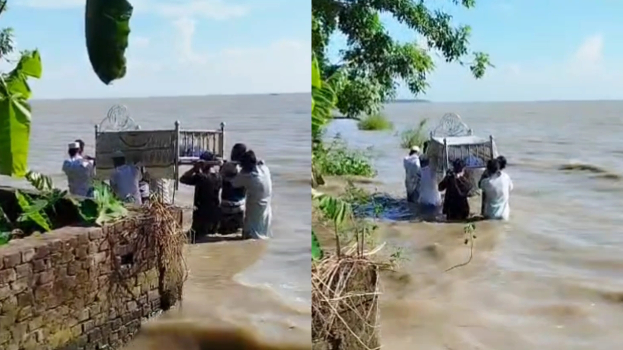 মেঘনার পানিতে তলিয়ে সড়ক, মরদেহ কোমরপানি মাড়িয়ে জানাজায়