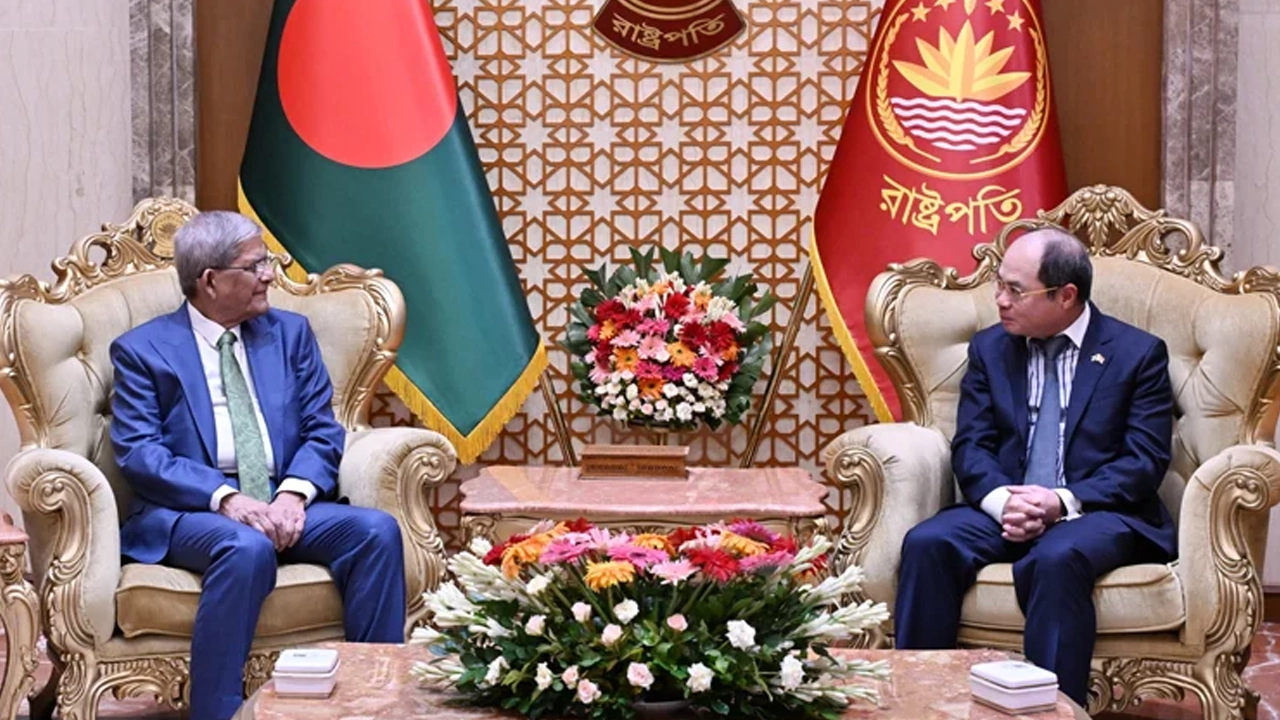 ভিয়েতনামে ভিসা সহজ করুন: রাষ্ট্রপতির আহ্বান