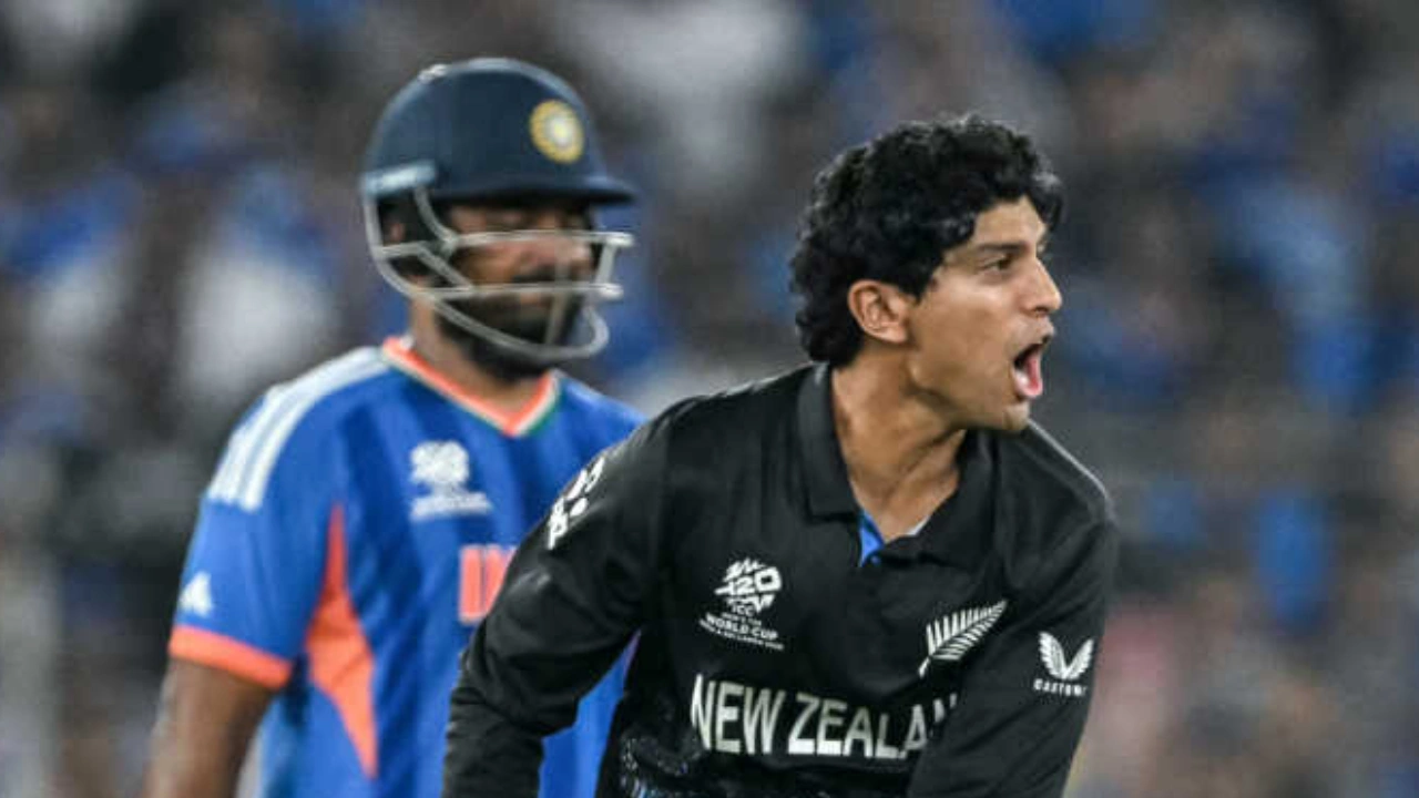 বিজ্ঞাপনের শুটিংয়ে চোট রাচিন রবীন্দ্র